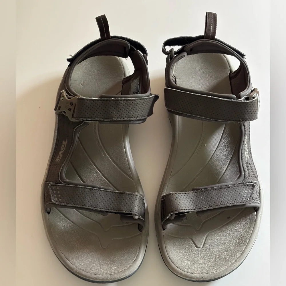 TEVA Brown size 11 Men's Sandals- Velcro & side clip closure - GUC - Picture 3 of 11